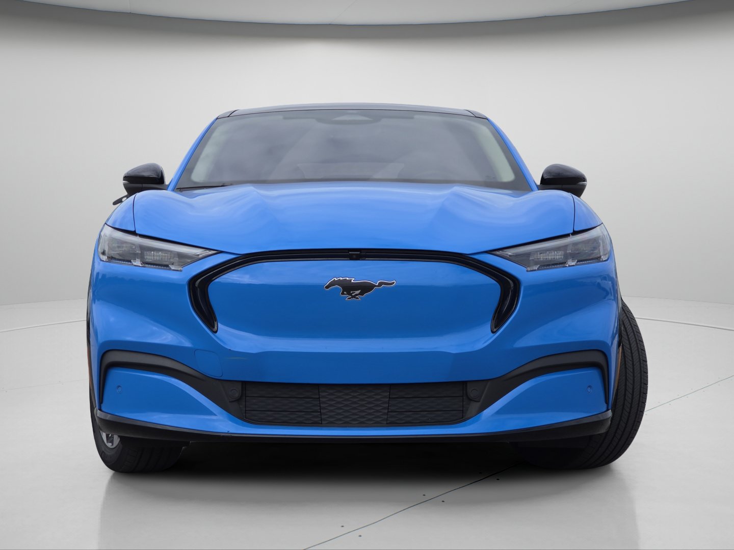 Certified 2023 Ford Mustang Mach-E Premium AWD/4WD image 3