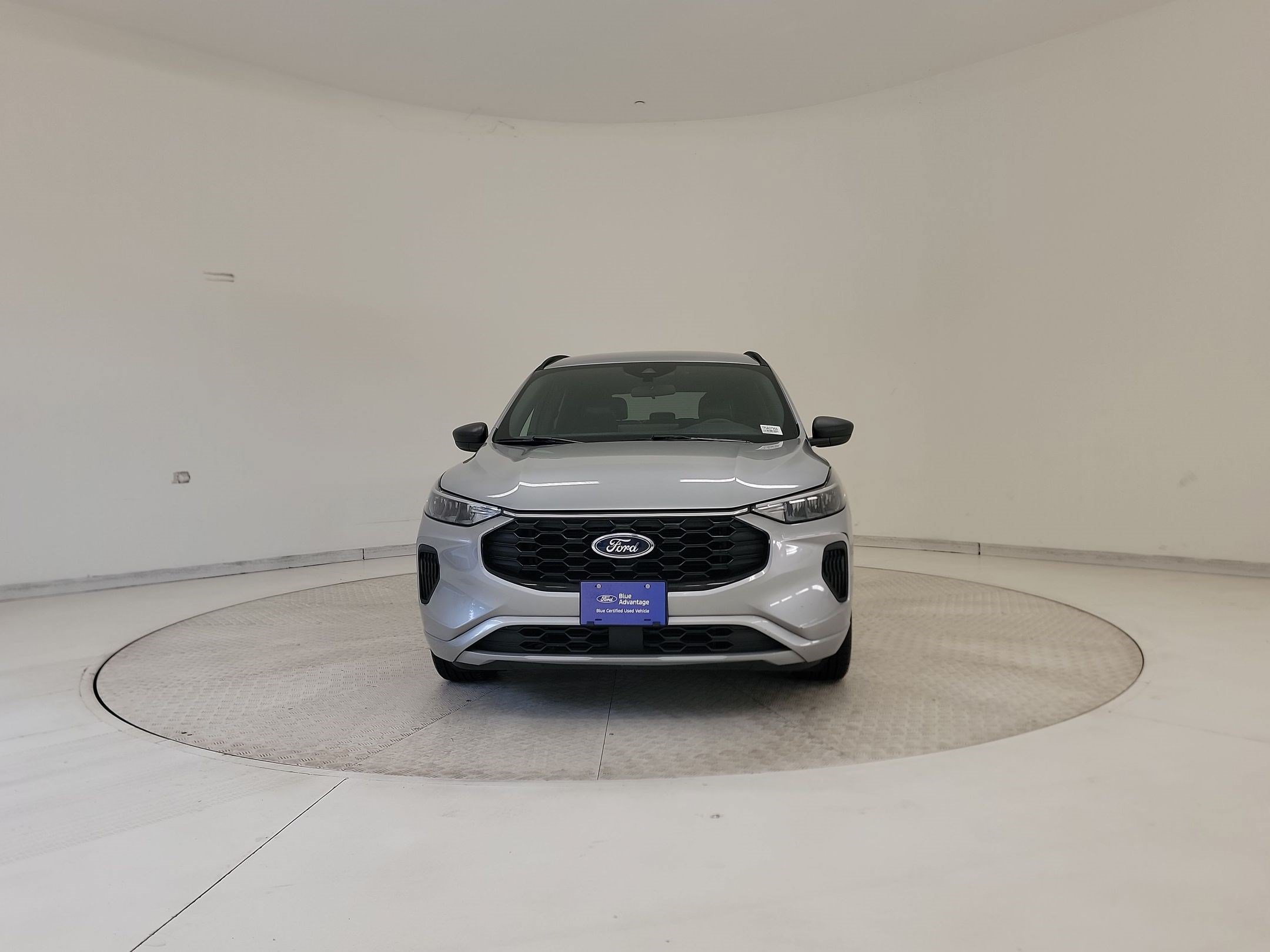 Certified 2023 Ford Escape ST-Line w/ Tech Pack #1 FWD image 4