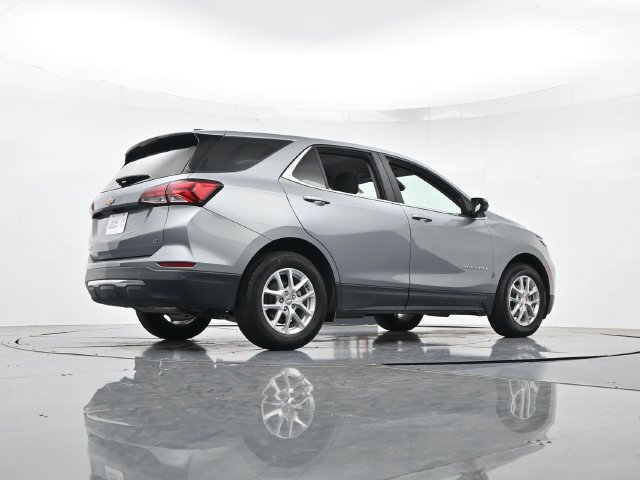 Used 2024 Chevrolet Equinox LT FWD image 33