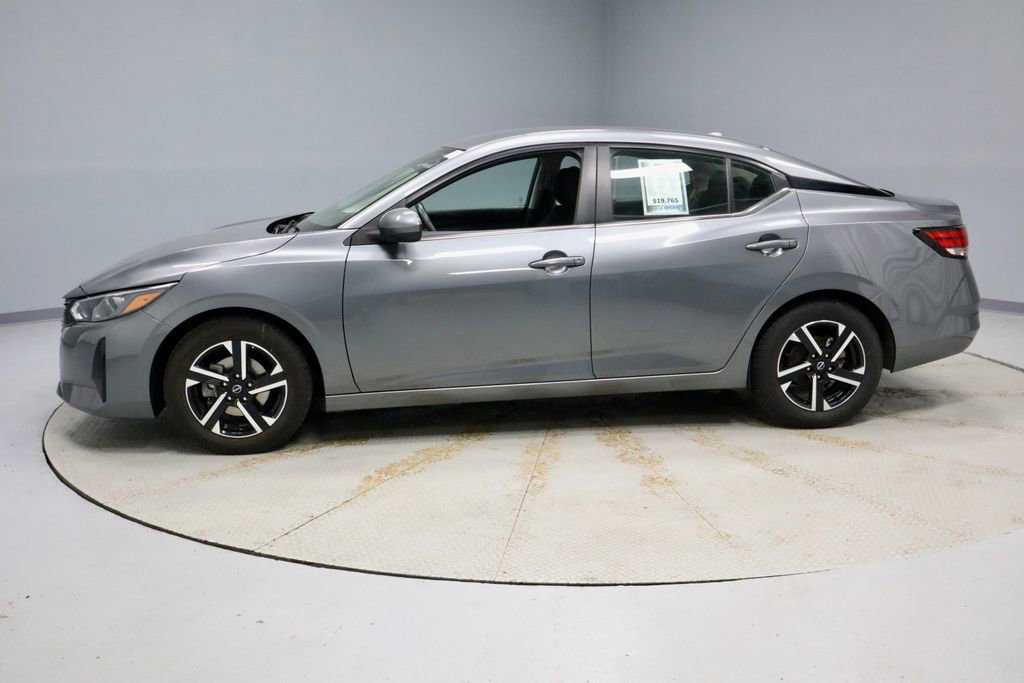 Used 2024 Nissan Sentra SV image 7