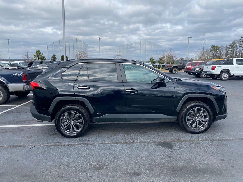 Used 2023 Toyota RAV4 Limited image 6