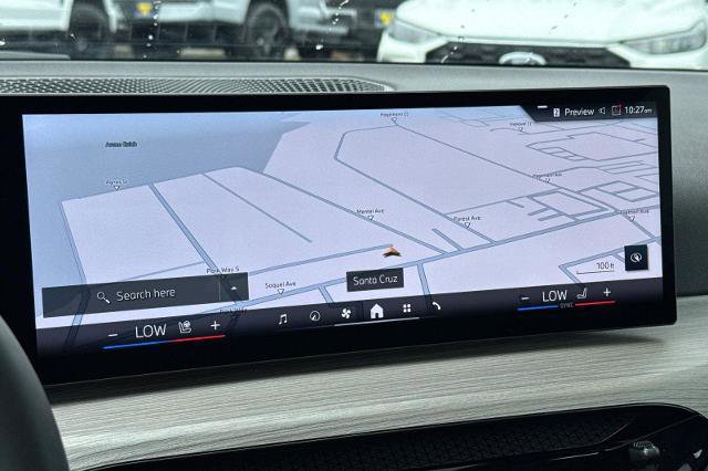 Used 2025 BMW 330i Sedan image 13