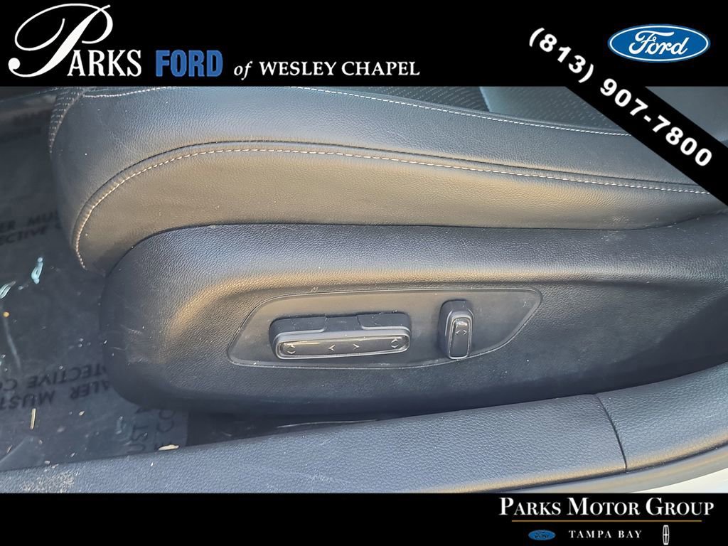 Used 2022 Honda Civic Touring image 18