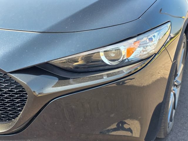 Used 2022 MAZDA MAZDA3 s AWD/4WD image 3