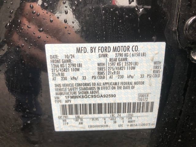 Certified 2025 Ford Explorer ST image 32