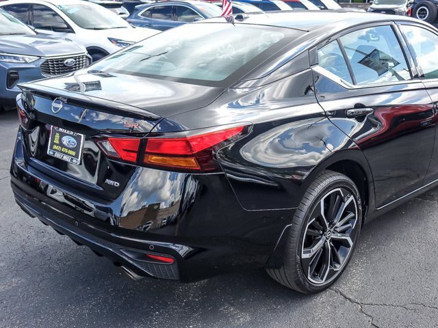 Used 2023 Nissan Altima 2.0 SR AWD/4WD image 9