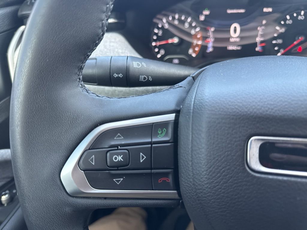 Used 2023 Jeep Compass Latitude image 26