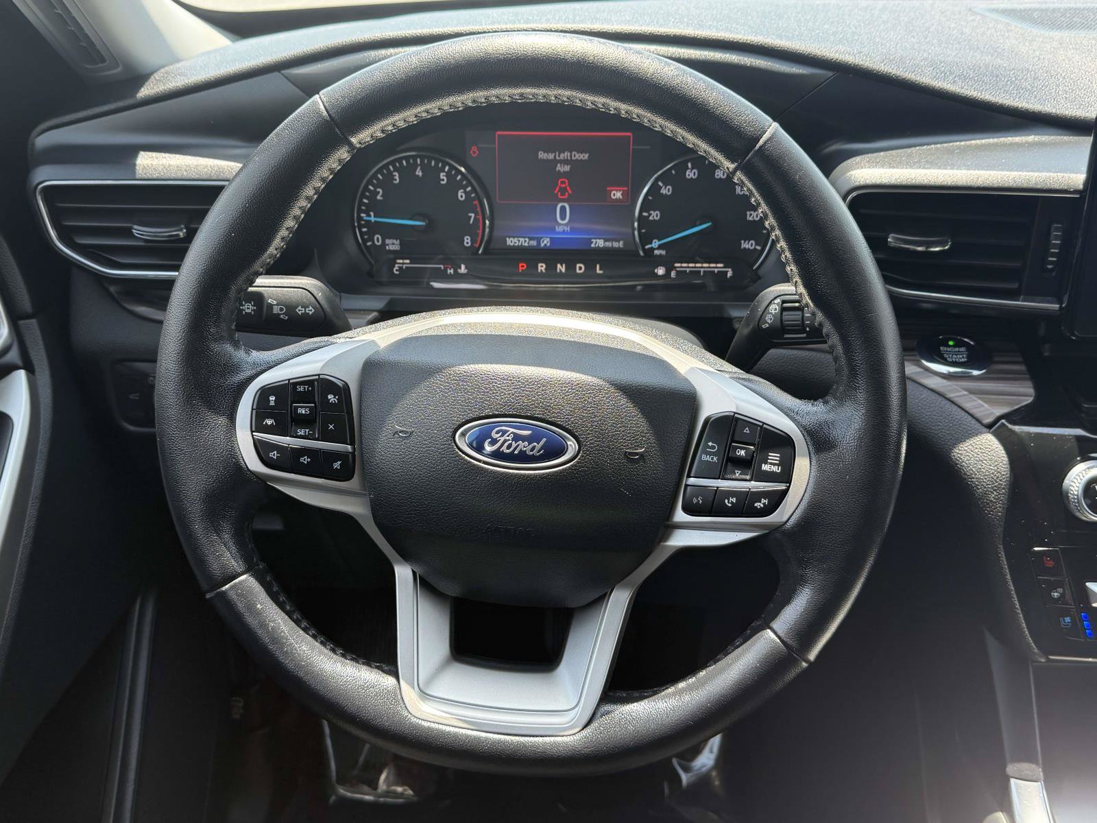 Certified 2021 Ford Explorer Limited AWD/4WD image 12
