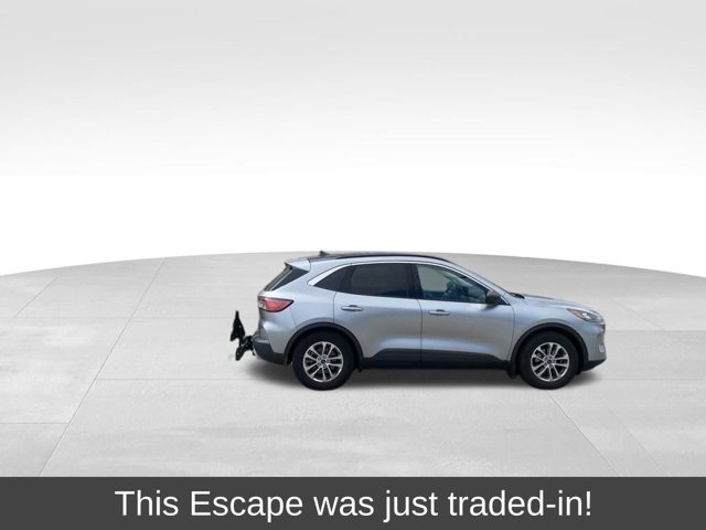 Certified 2022 Ford Escape SE w/ Convenience Package FWD image 1