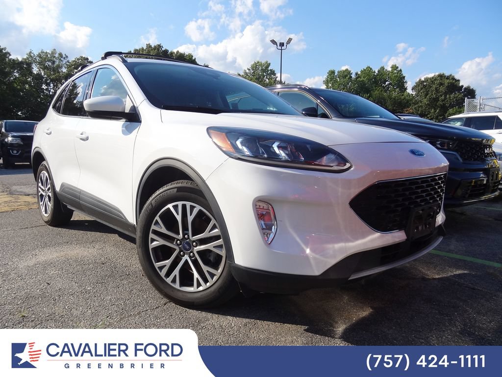 Certified 2022 Ford Escape SEL w/ Technology Package AWD/4WD image 1