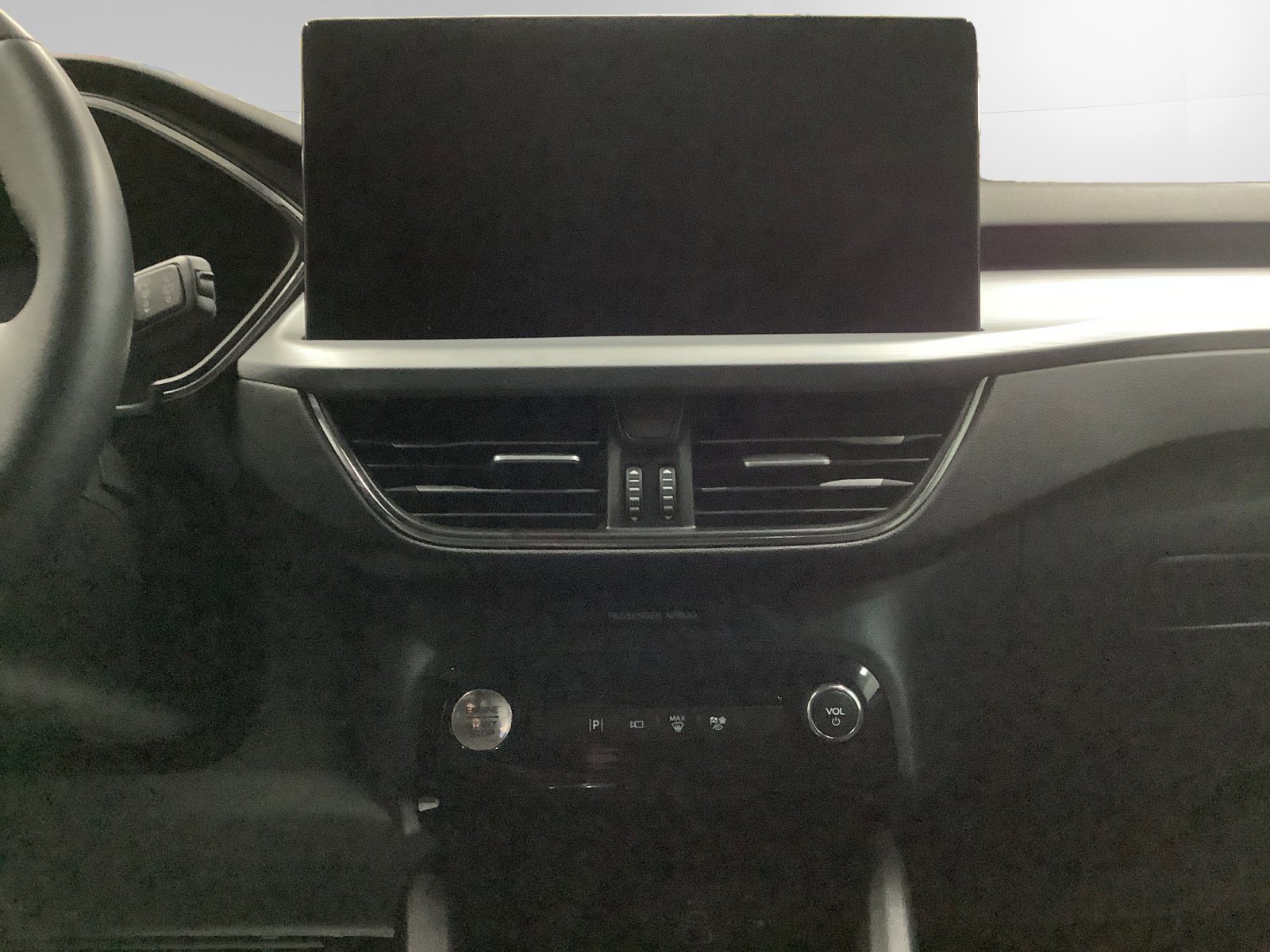 Certified 2024 Ford Escape Platinum w/ Premium Technology Package image 11