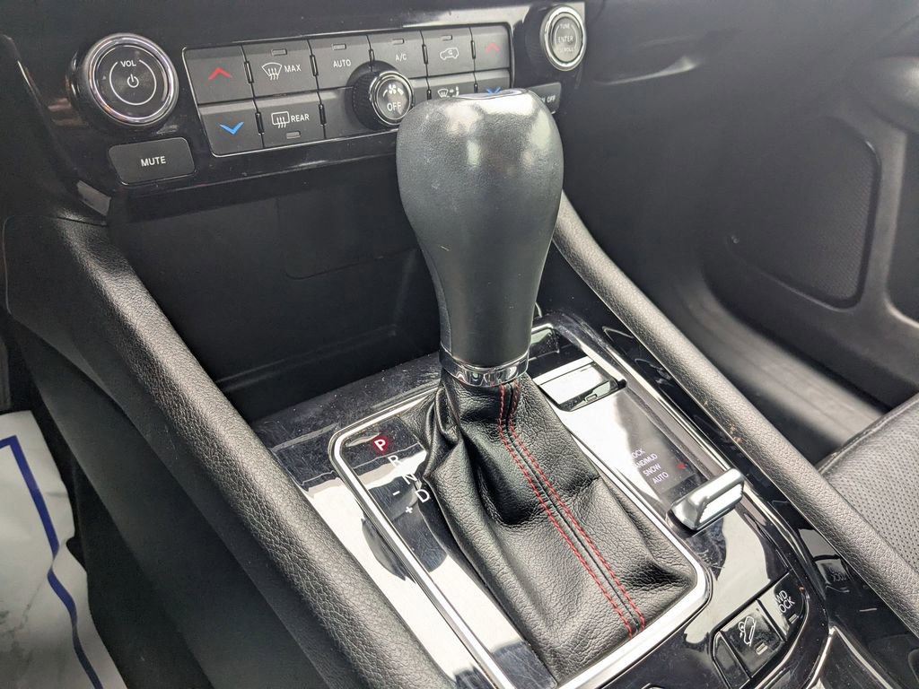 Used 2022 Jeep Compass Trailhawk w/ Trailhawk Elite Group image 21