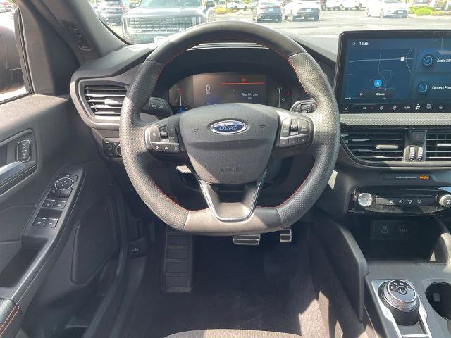 Certified 2023 Ford Escape ST-Line w/ Tech Pack #1 AWD/4WD image 12