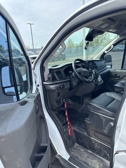 Certified 2023 Ford Transit 250 Low Roof RWD image 21