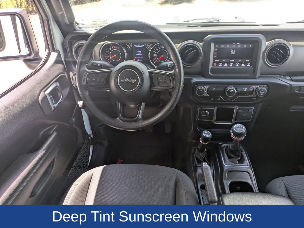 Used 2022 Jeep Gladiator Sport AWD/4WD image 18