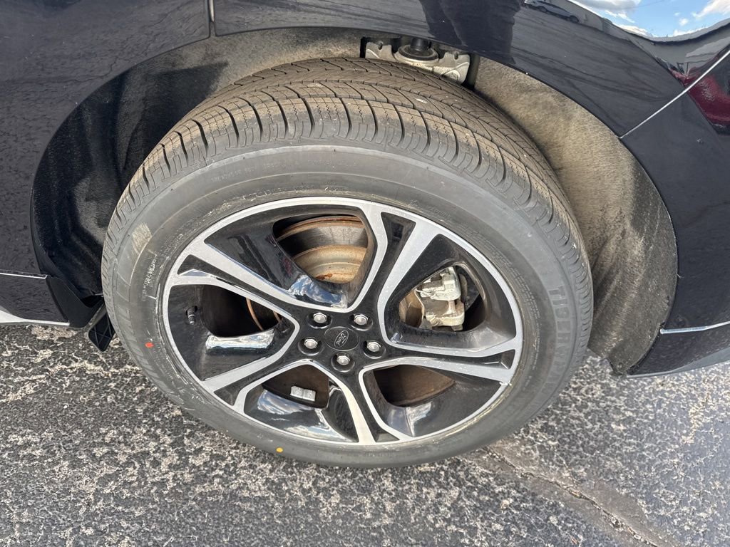 Certified 2022 Ford Edge ST image 40