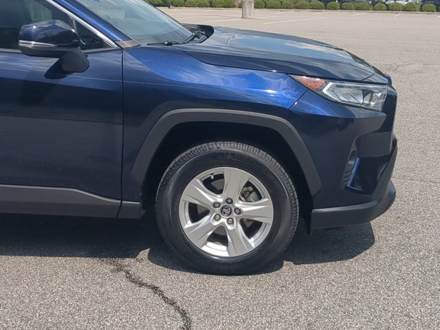 Used 2021 Toyota RAV4 XLE FWD image 11