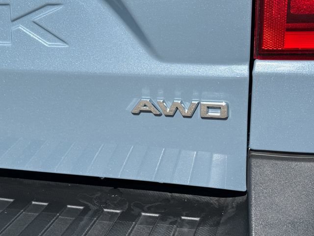 Certified 2024 Ford Maverick Lariat w/ Black Appearance Package image 12