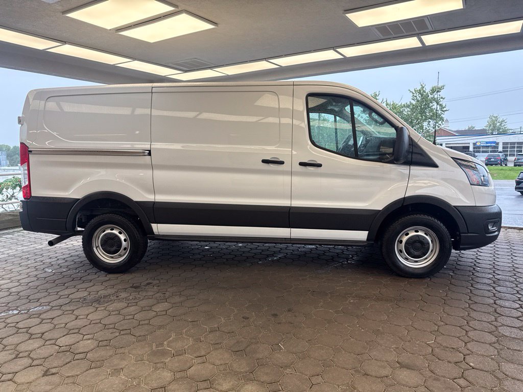 Certified 2024 Ford Transit 350 Low Roof RWD image 5