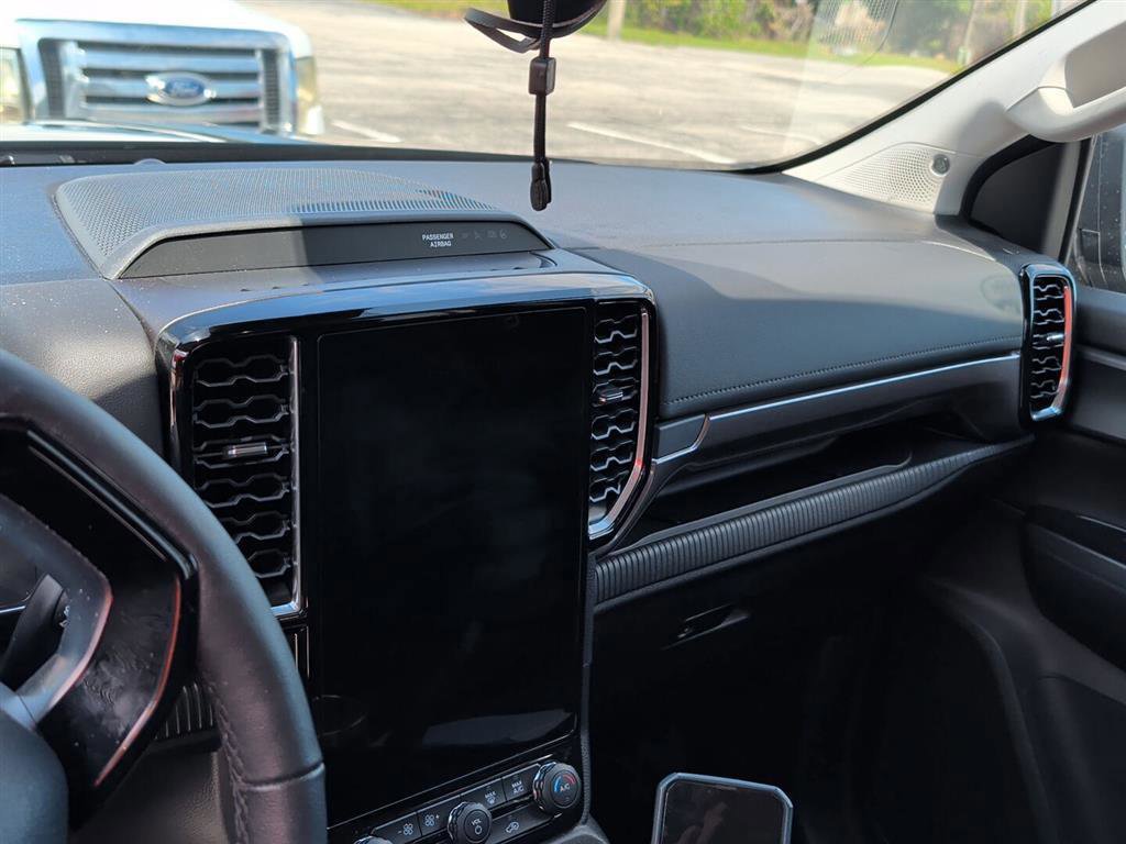 Certified 2025 Ford Ranger Lariat w/ FX4 Off-Road Package image 22