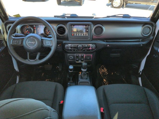 Used 2023 Jeep Gladiator Sport AWD/4WD image 15