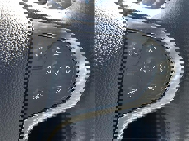 Used 2021 Chevrolet Traverse RS image 12