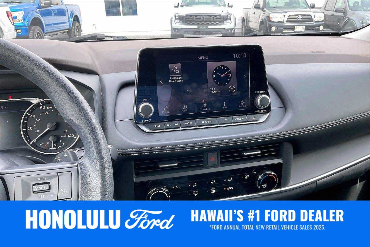 Used 2023 Nissan Rogue S FWD image 15
