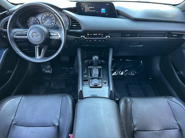 Used 2020 MAZDA MAZDA3 Hatchback w/ Premium Package FWD image 12