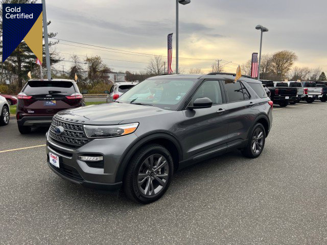 Certified 2022 Ford Explorer XLT w/ Equipment Group 202A image 1