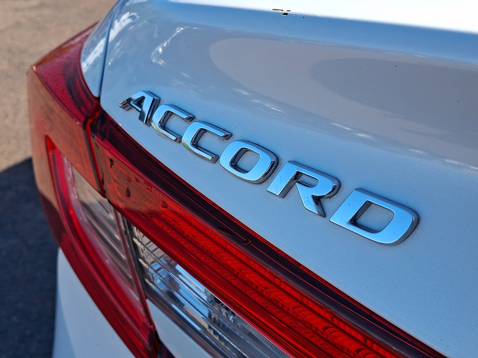 Used 2020 Honda Accord EX-L image 31