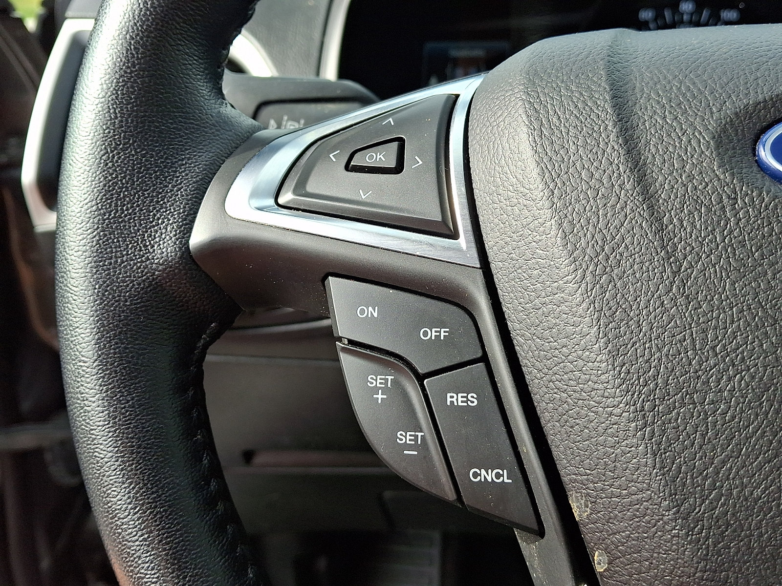 Certified 2023 Ford Edge SEL w/ Convenience Package AWD/4WD image 22
