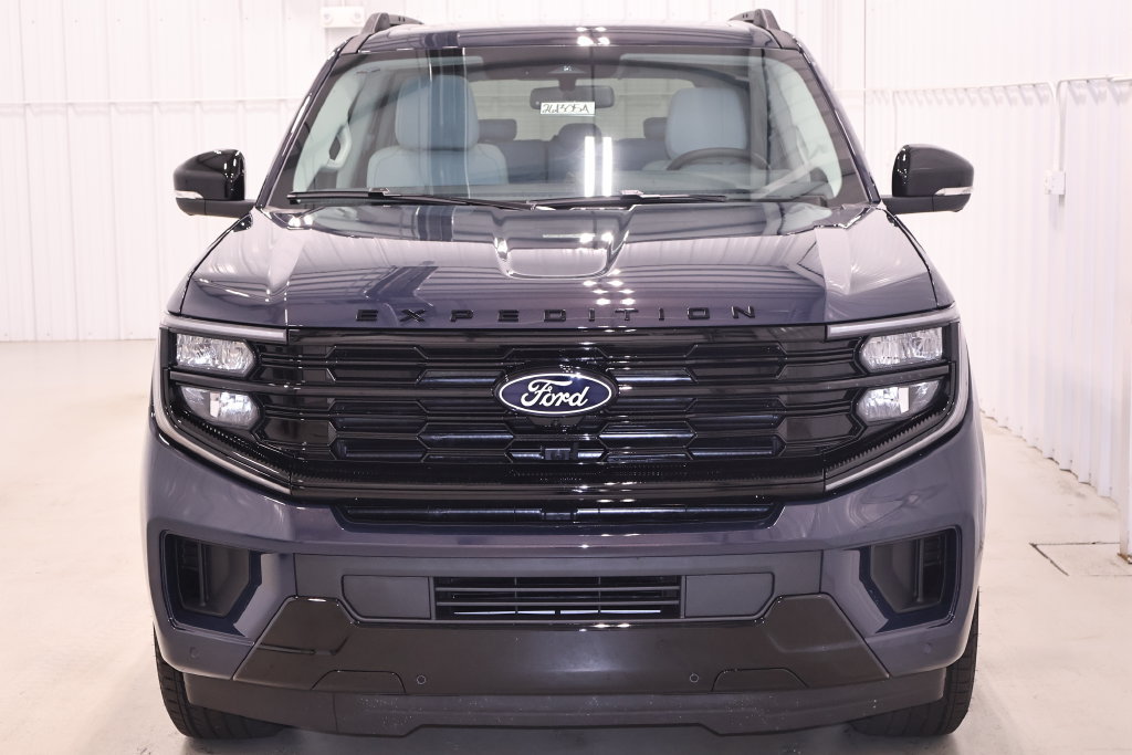 Certified 2027 Ford Expedition Platinum AWD/4WD image 5