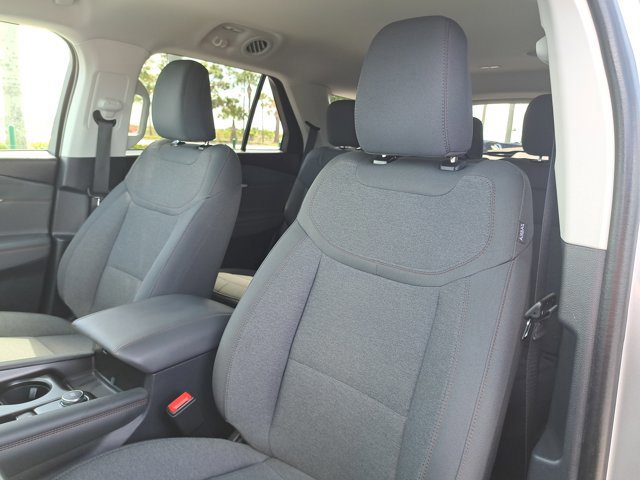 Certified 2025 Ford Explorer Active image 21