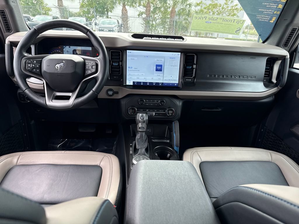 Certified 2023 Ford Bronco Wildtrak image 6