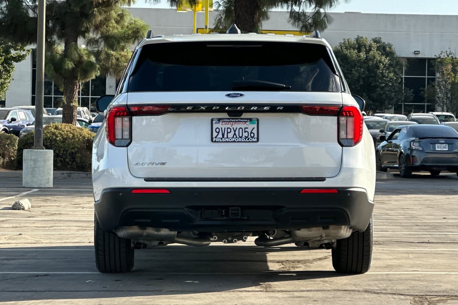 Certified 2025 Ford Explorer Active RWD image 8