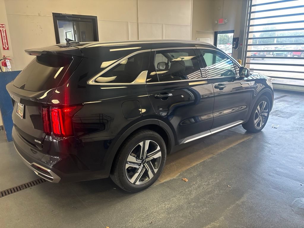 Used 2023 Kia Sorento SX Prestige AWD/4WD image 9