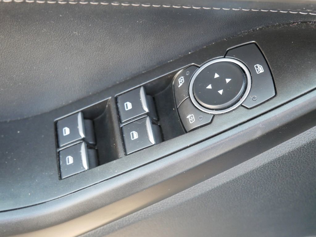 Certified 2020 Ford Explorer XLT w/ Equipment Group 202A image 17