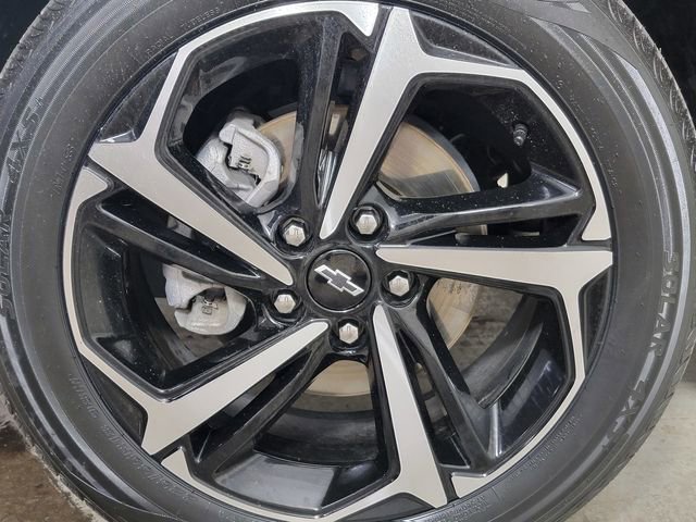 Used 2023 Chevrolet TrailBlazer RS w/ Sun and Liftgate Package FWD image 10