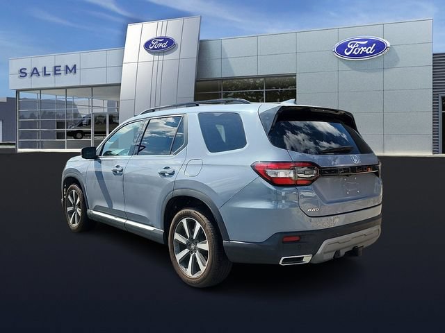 Used 2023 Honda Pilot Elite image 4