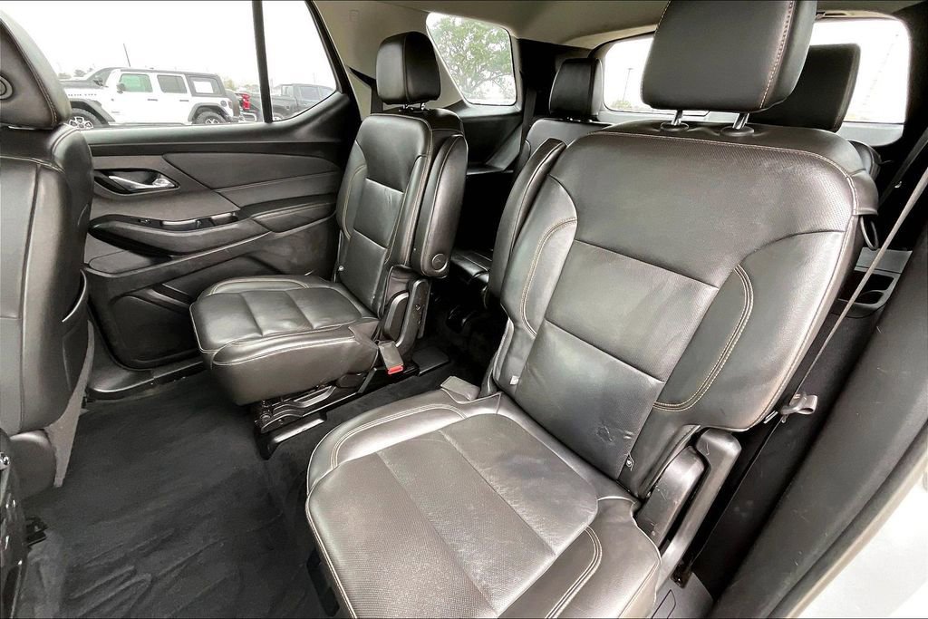 Used 2021 Chevrolet Traverse Premier image 19