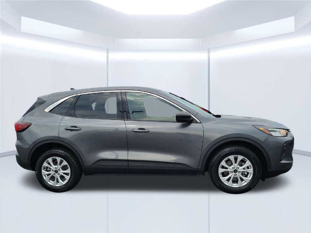 Certified 2023 Ford Escape Active w/ Tech Pack #1 AWD/4WD image 4