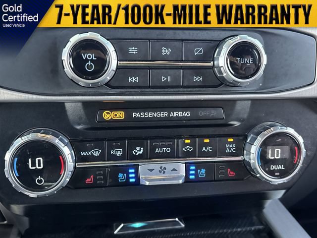 Certified 2022 Ford F250 Platinum w/ FX4 Off-Road Package AWD/4WD image 28