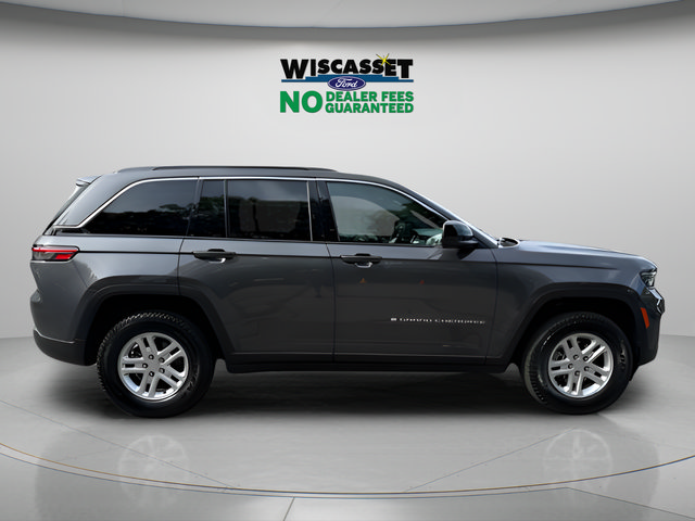 Used 2025 Jeep Grand Cherokee Laredo w/ Luxury Tech Group I AWD/4WD image 6