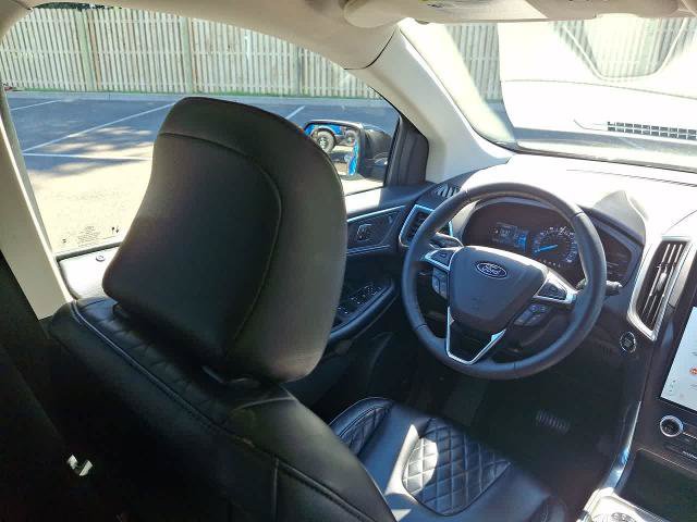 Certified 2024 Ford Edge Titanium AWD/4WD image 15