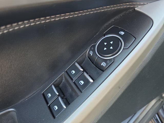 Certified 2023 Ford Explorer XLT RWD image 15