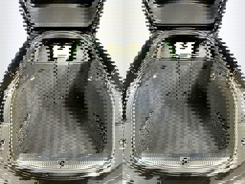 Used 2021 Audi SQ5 Premium Plus w/ Premium Plus Package image 24