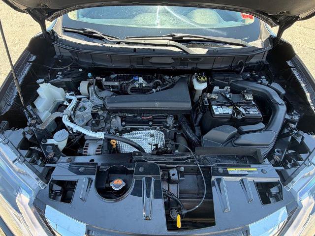 Used 2019 Nissan Rogue S AWD/4WD image 19