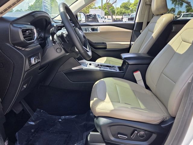 Certified 2020 Ford Explorer Limited image 12