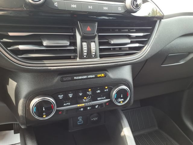 Certified 2023 Ford Escape Active AWD/4WD image 19