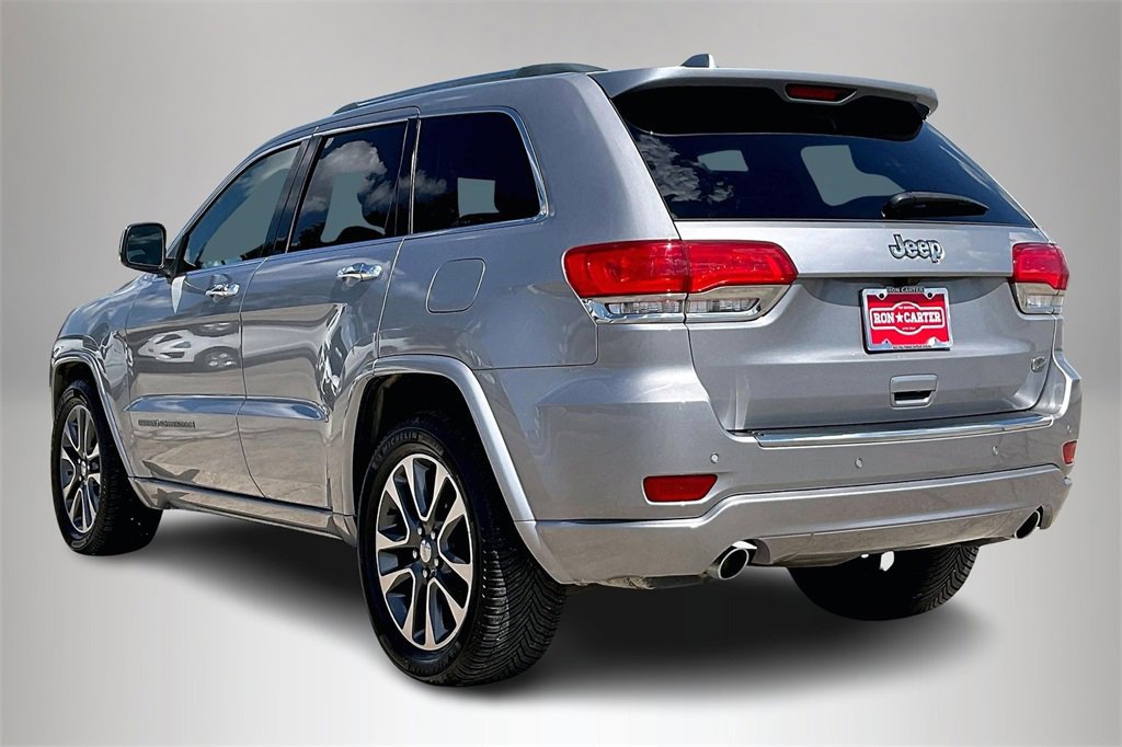 Used 2018 Jeep Grand Cherokee Overland image 2